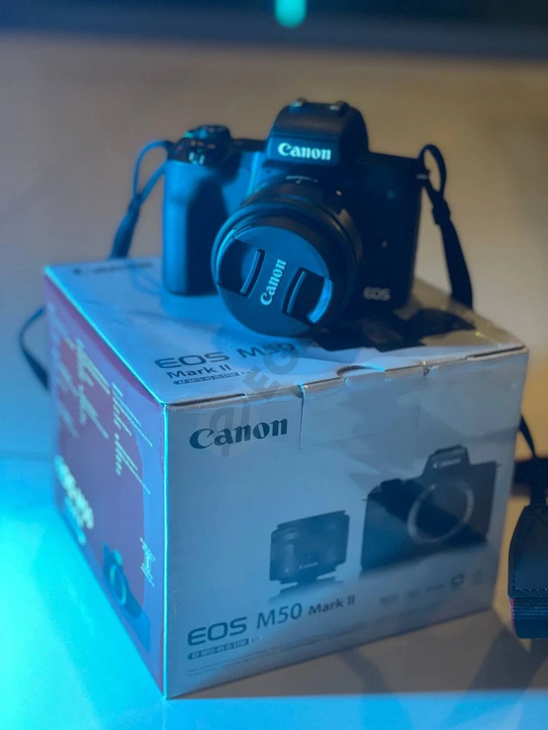 Canon EOS M50 Mark II - Cover Photo