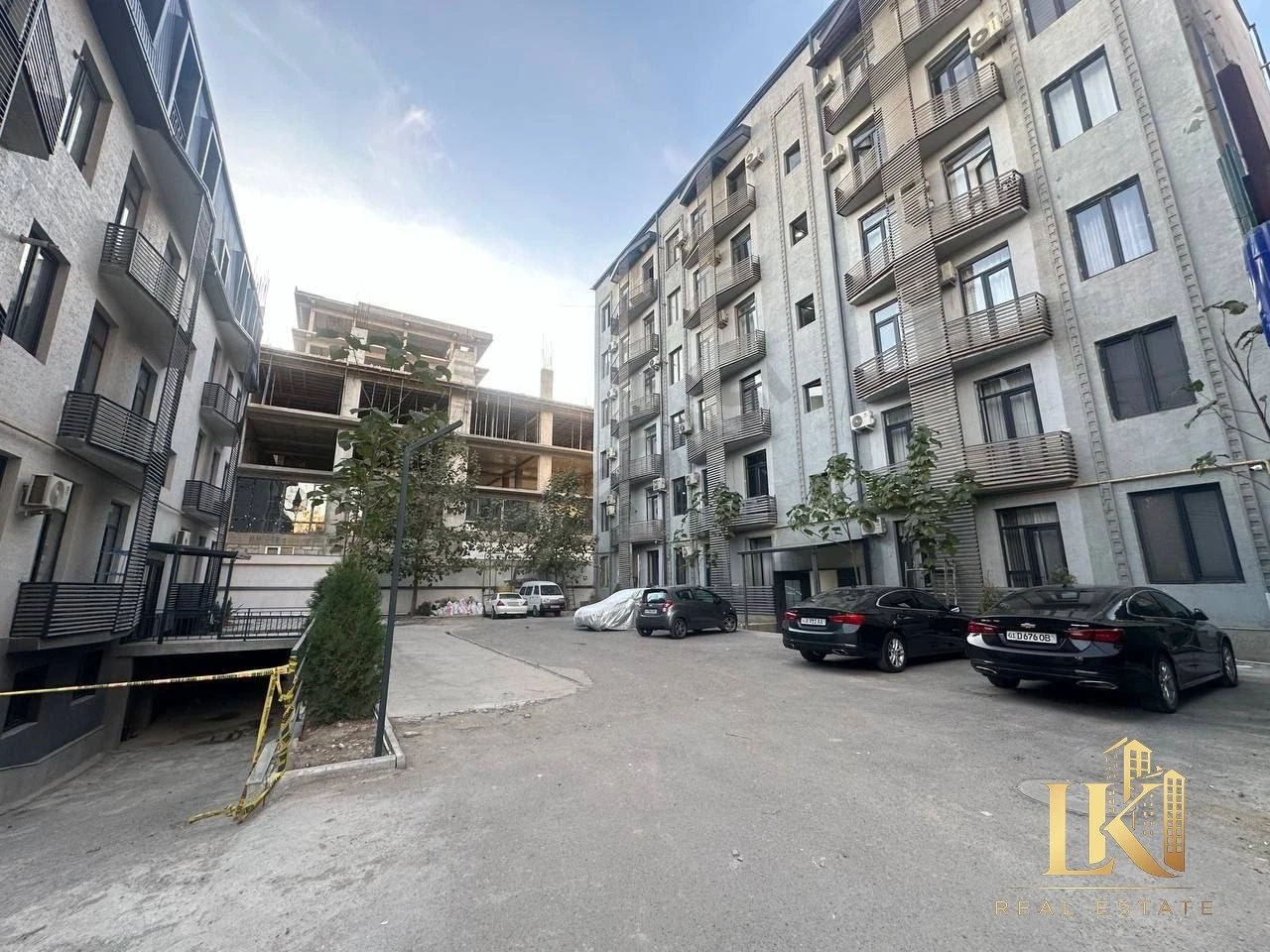 2-комнатная квартира в новостройке с ремонтом, Яккасарайский - Cover Photo