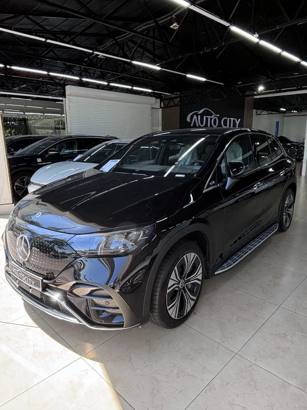 Mercedes Benz EQE 500 - Cover Photo
