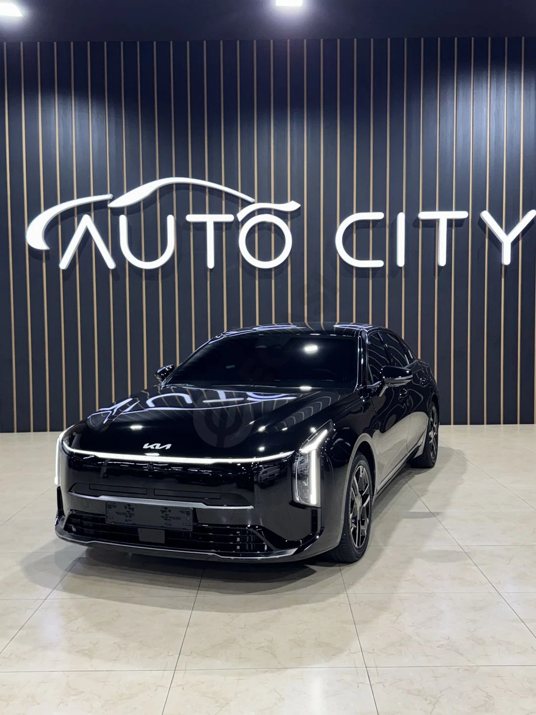Kia K8 Hybrid 2025 - Cover Photo