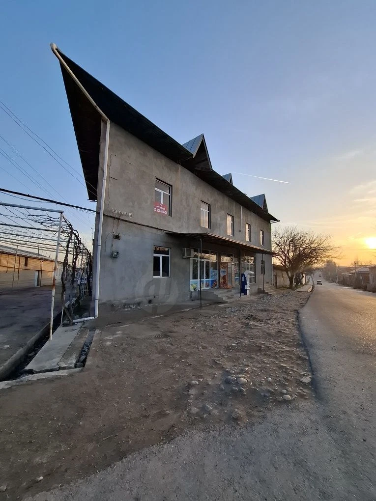 Uy sotladi srochna 6 sotig - Cover Photo