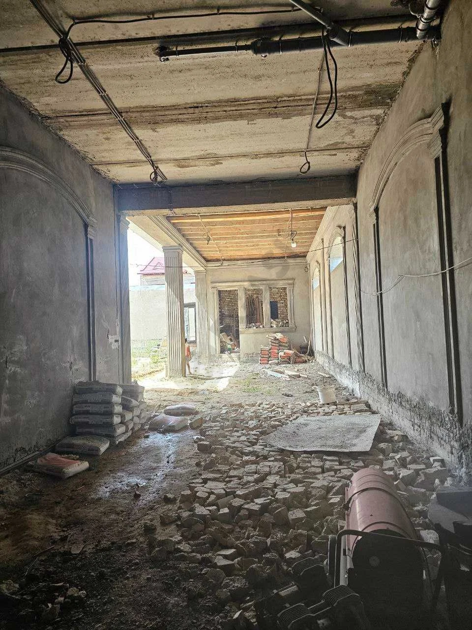 Image 7
