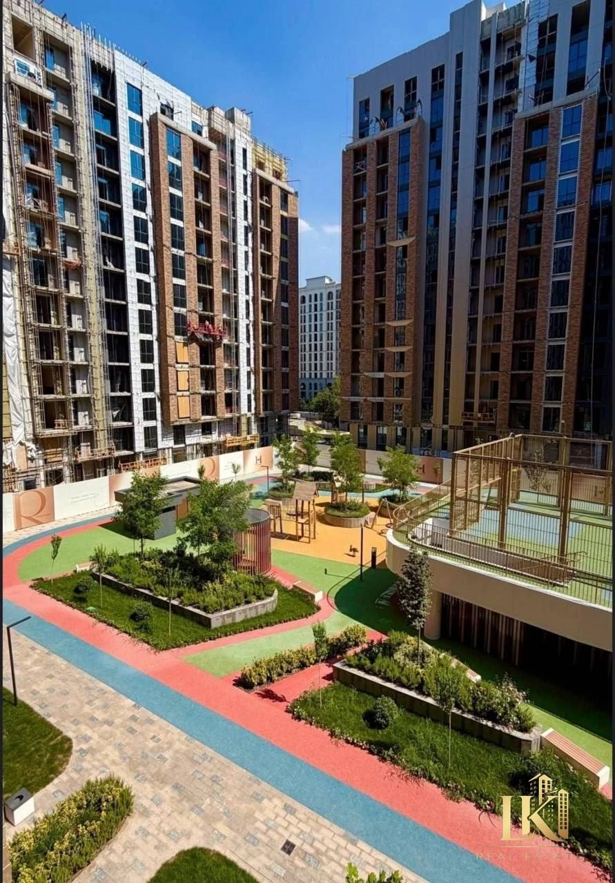 2-комнатная квартира в ЖК Regnum Plaza - Cover Photo