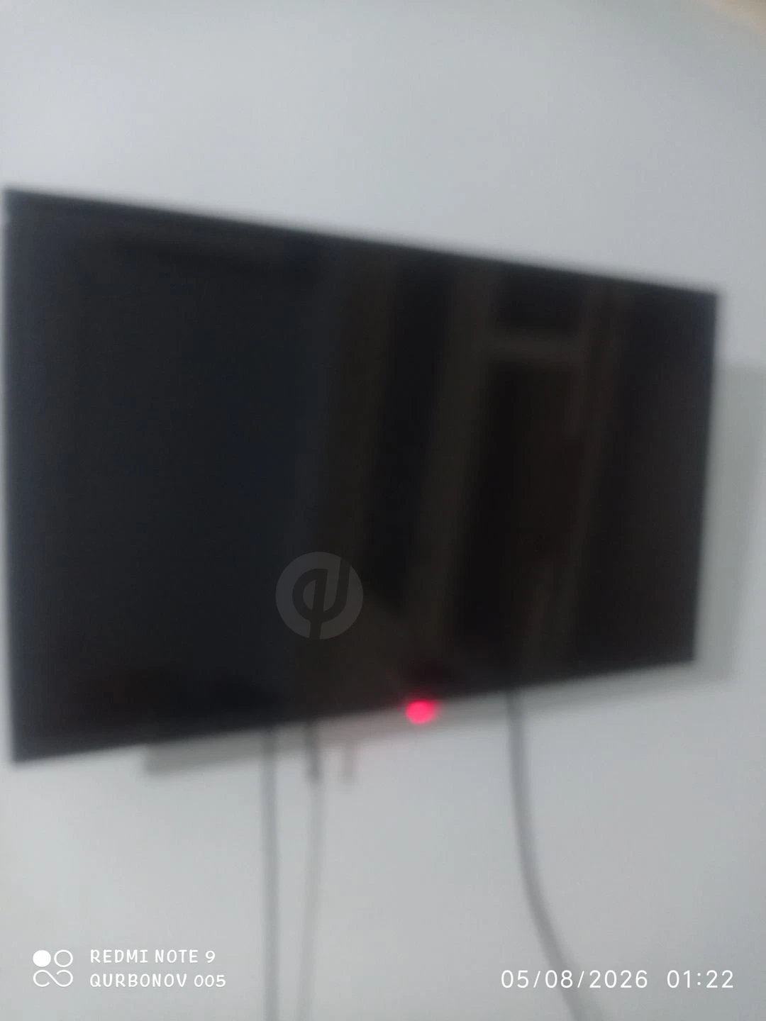 Televizor Samsung 32 talik 750 000 ming soʻm - Cover Photo