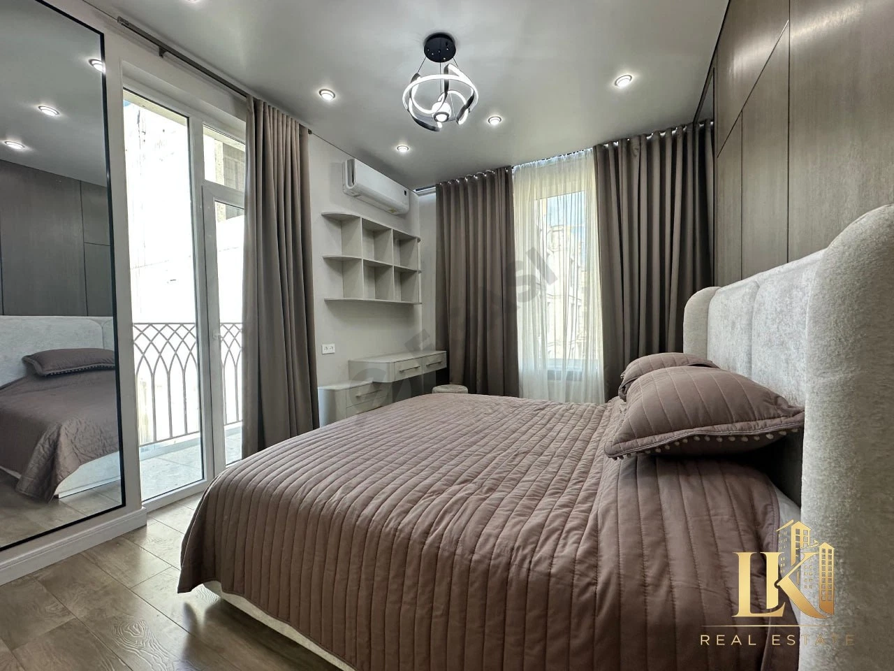 ЖК BI Sado 3-комнатная квартира 65,6 м² - Cover Photo