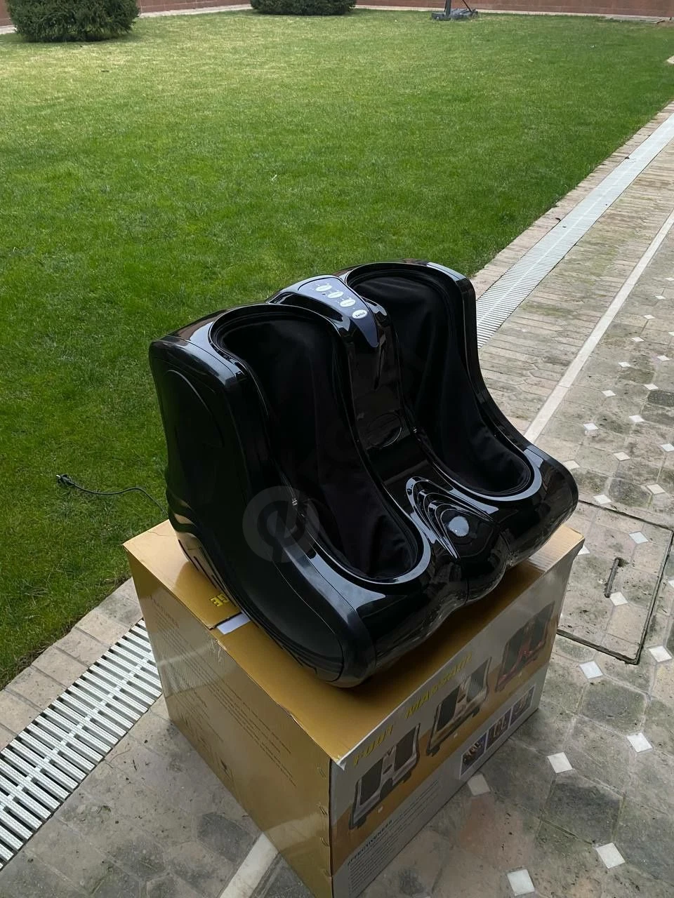 Massajor aparat foot Massager Массажер ДЛЯ НОГ - Cover Photo