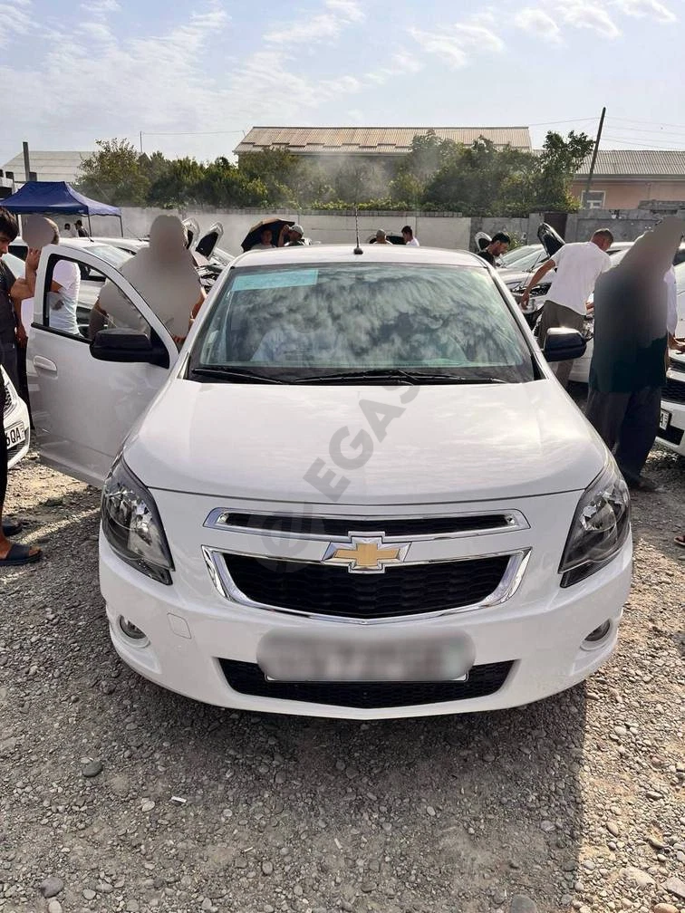 Chevrolet Cobalt, 2025 - Cover Photo
