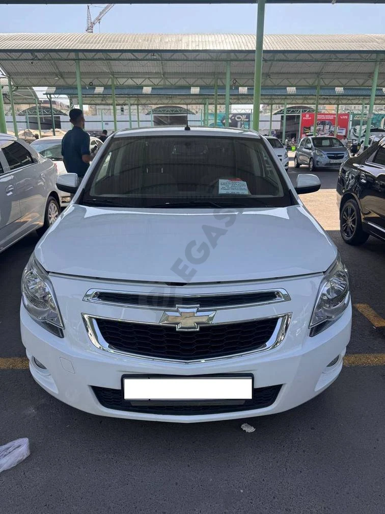 Chevrolet Cobalt, 2021 - Cover Photo