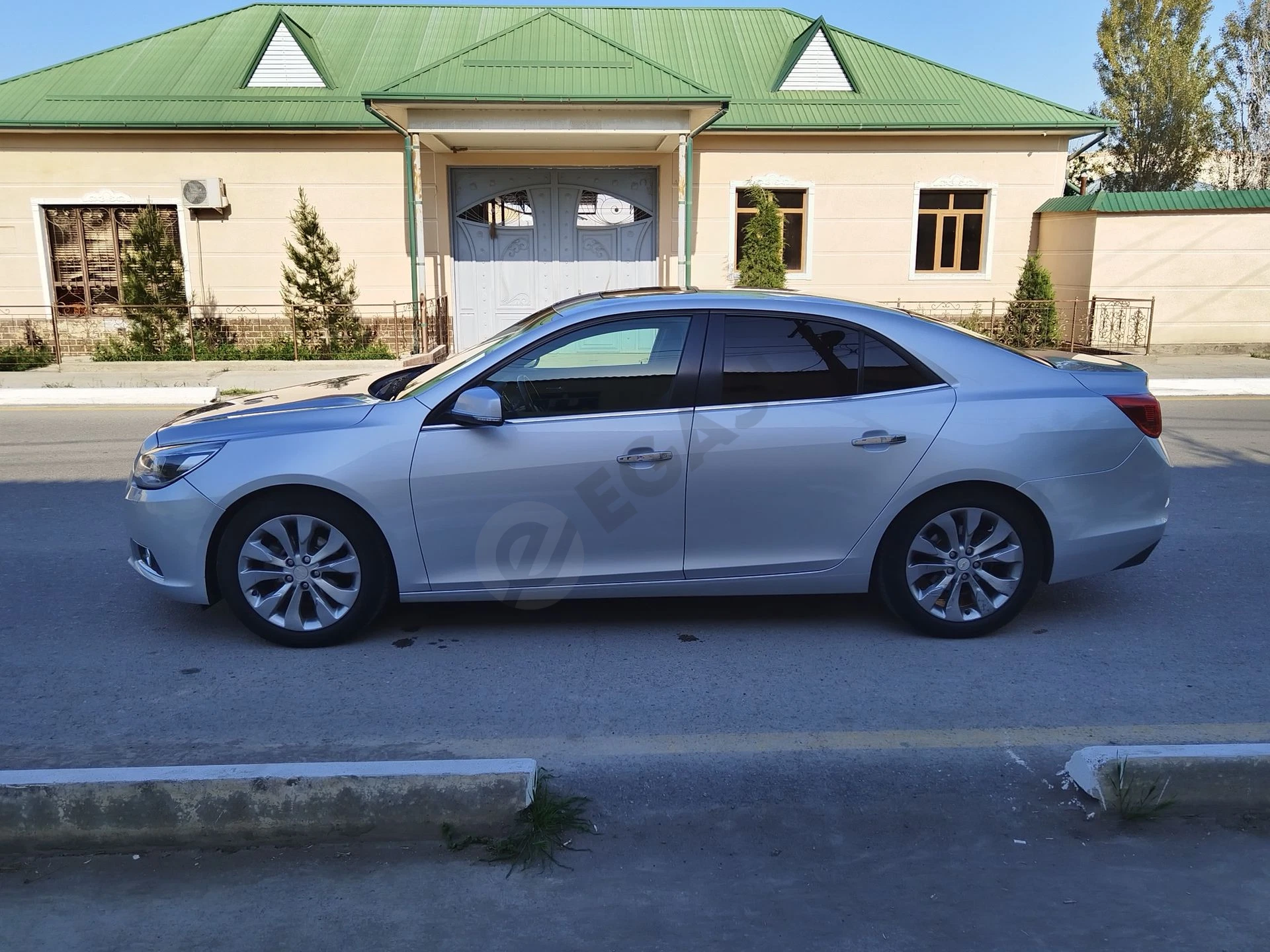 Malibu 1 2013 3 позиция - Cover Photo