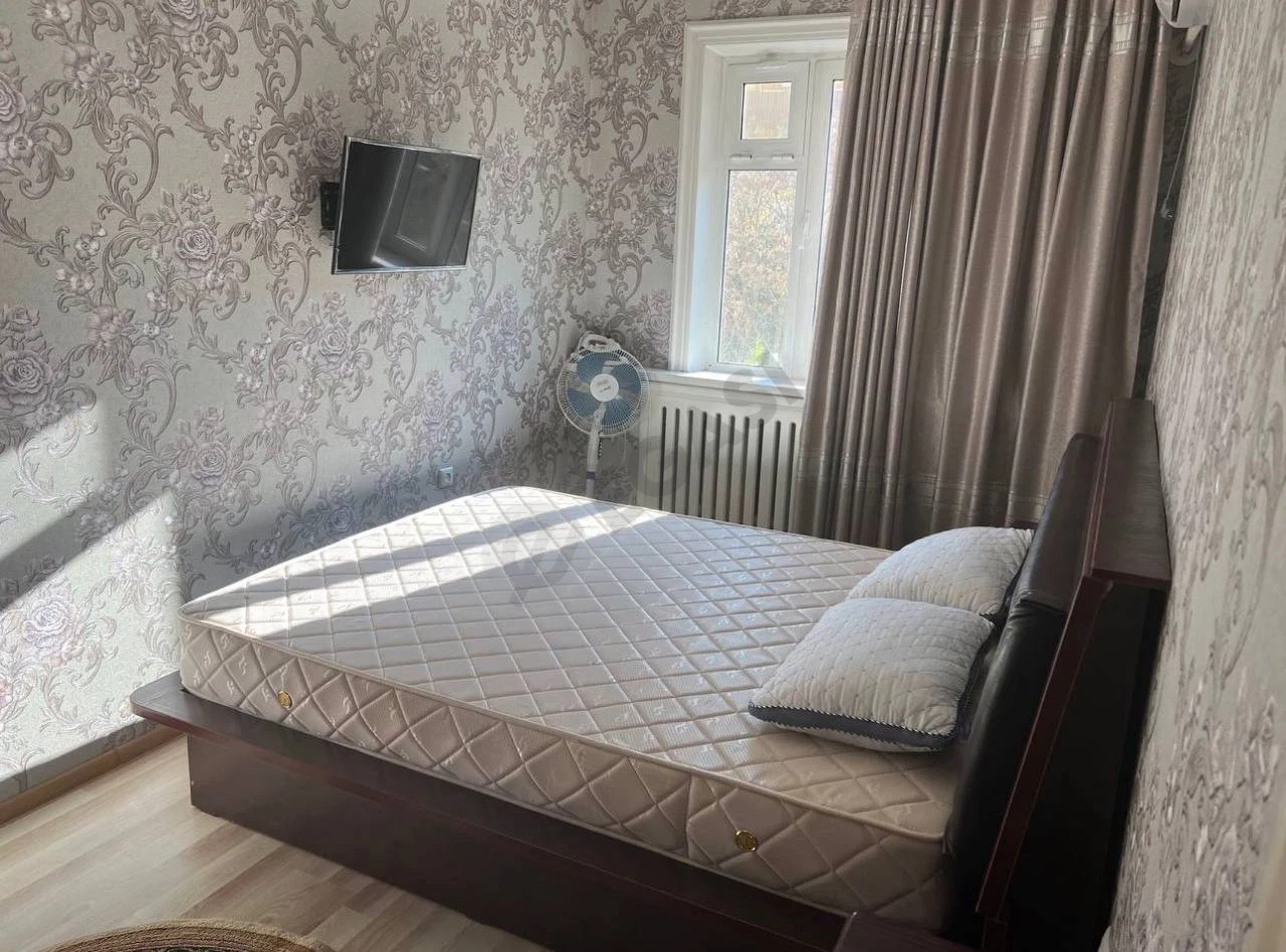 3-комнатная квартира в Юнусобод, 80м², 3 этаж - Cover Photo