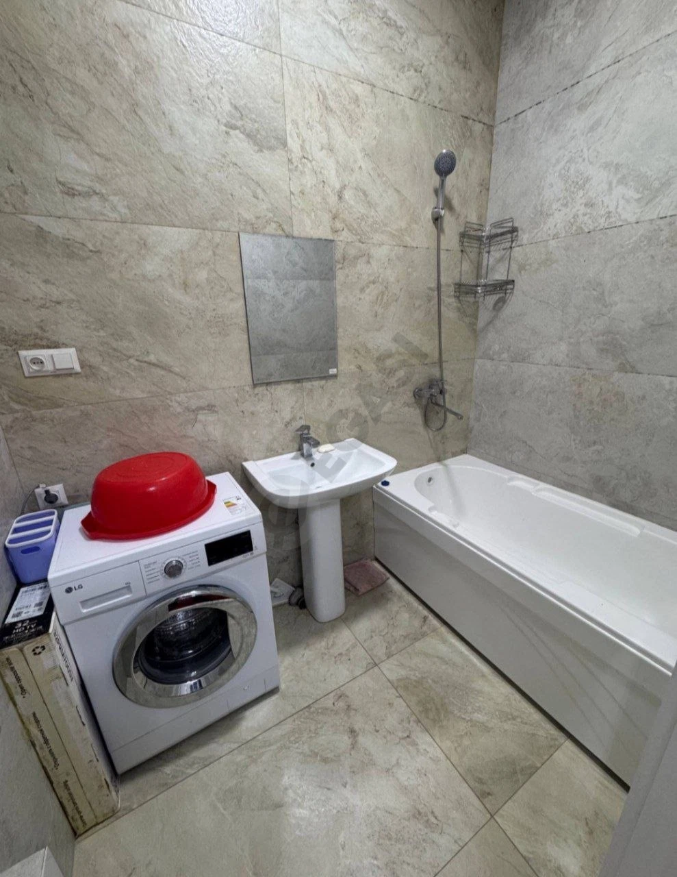 Image 4