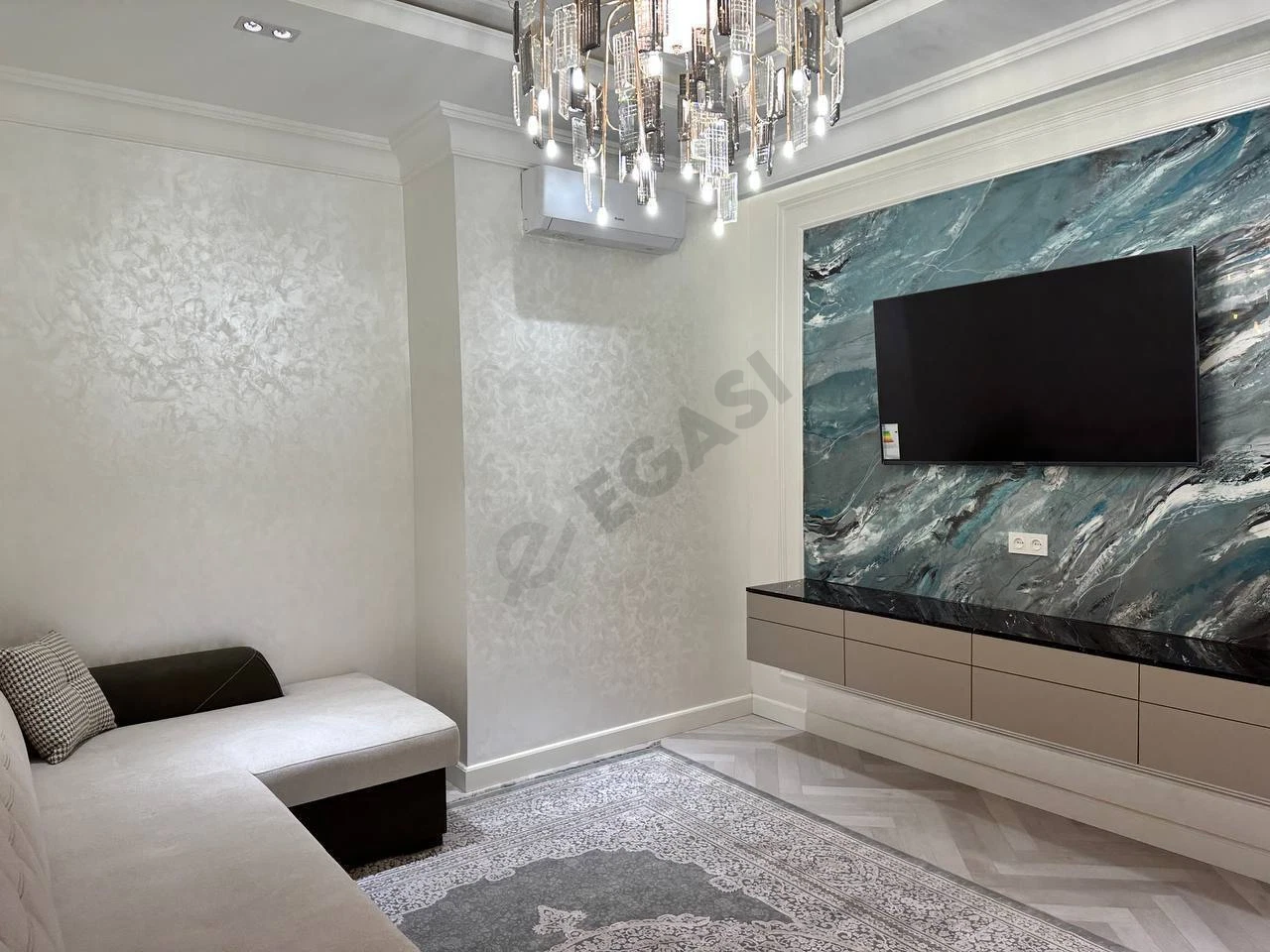 3-комнатная квартира ЖК Family House, 78 м² - Cover Photo
