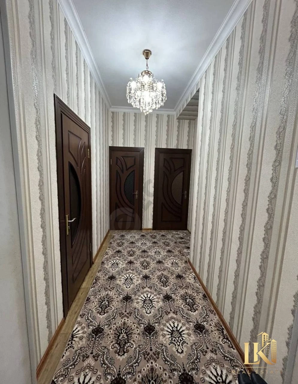 Квартира Parkent Avenue 2/8 - Cover Photo