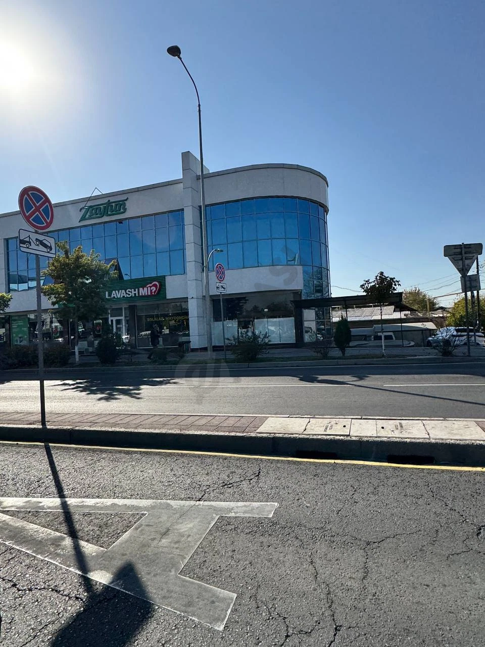 Commercial Building 3-Story in Mirabad District - Cover Photo