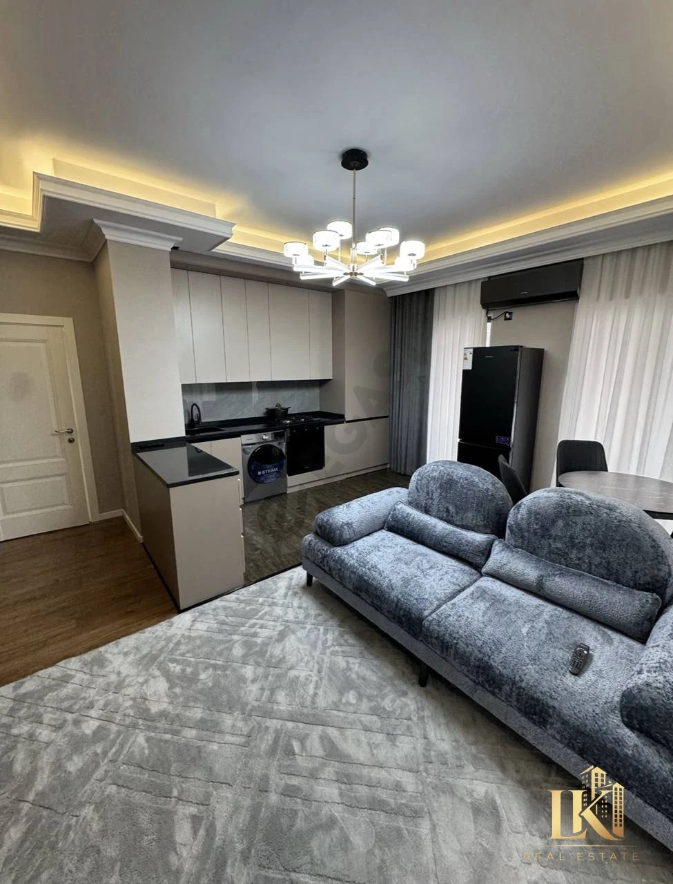 3-комнатная квартира в ЖК Nur, 8/9 этаж, 75 м² - Cover Photo