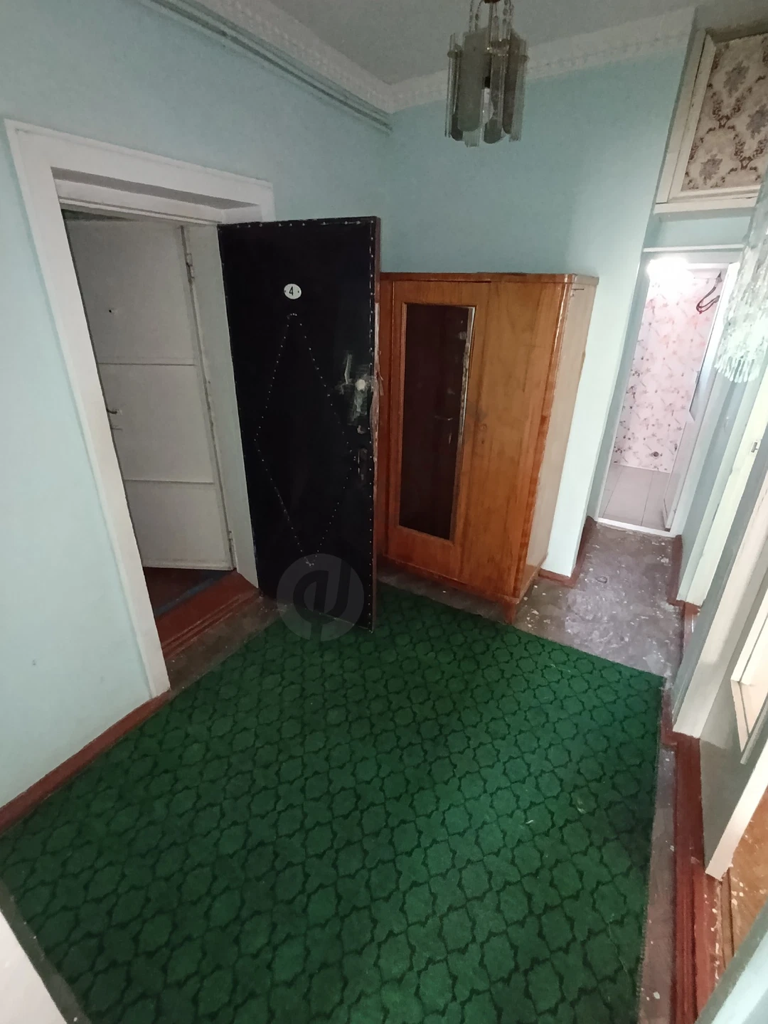 House 6th microdistrict 2 rooms 2 floors - Cover Photo