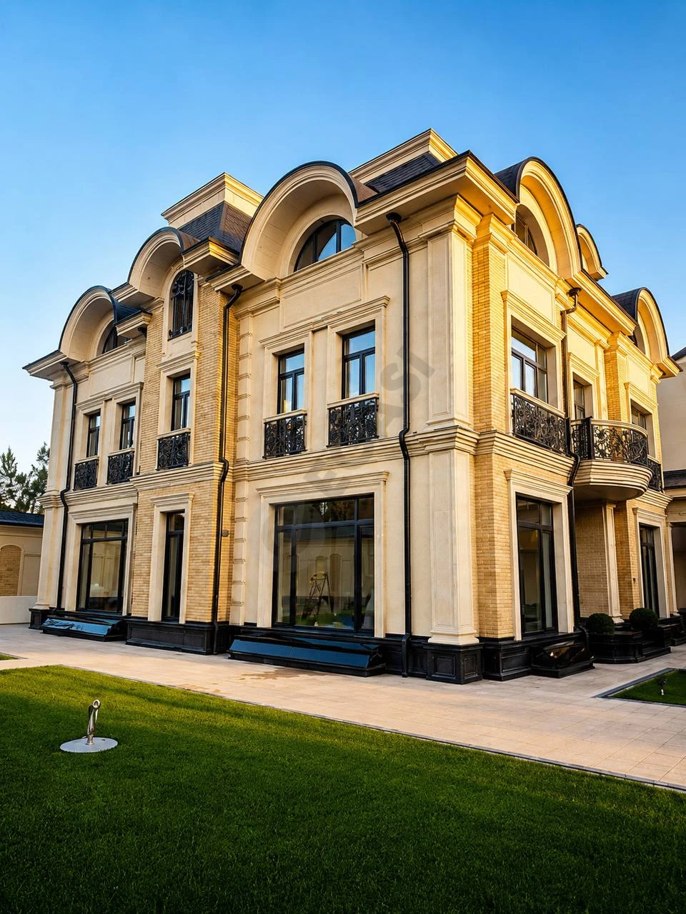 Особняк 1000 м² 4 уровня Дурмень - Cover Photo