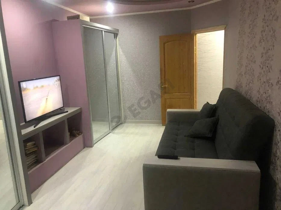 Квартира 2-комнатная, 50 м2, Мирзо-Улугбекский район - Cover Photo