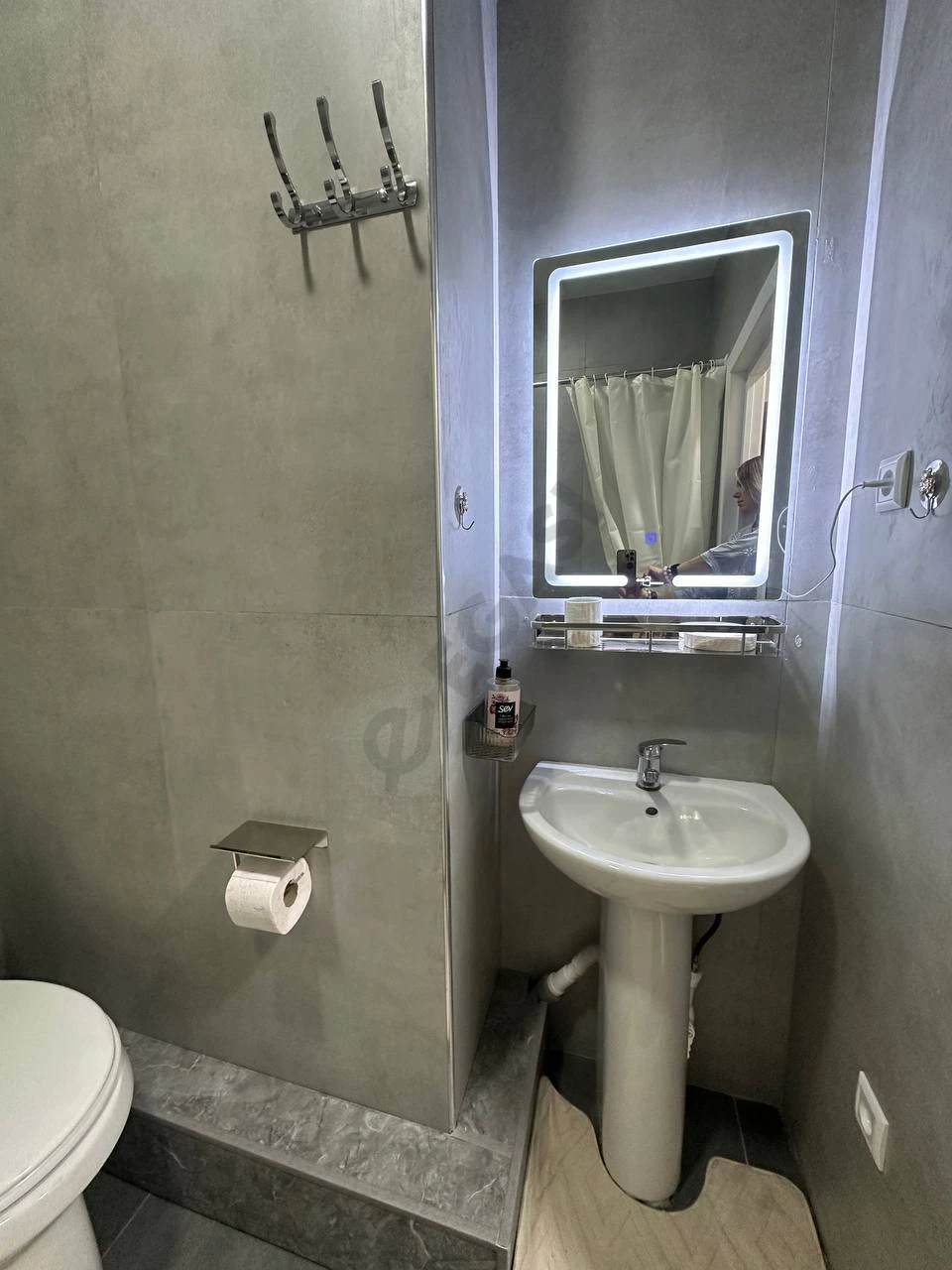 Image 8