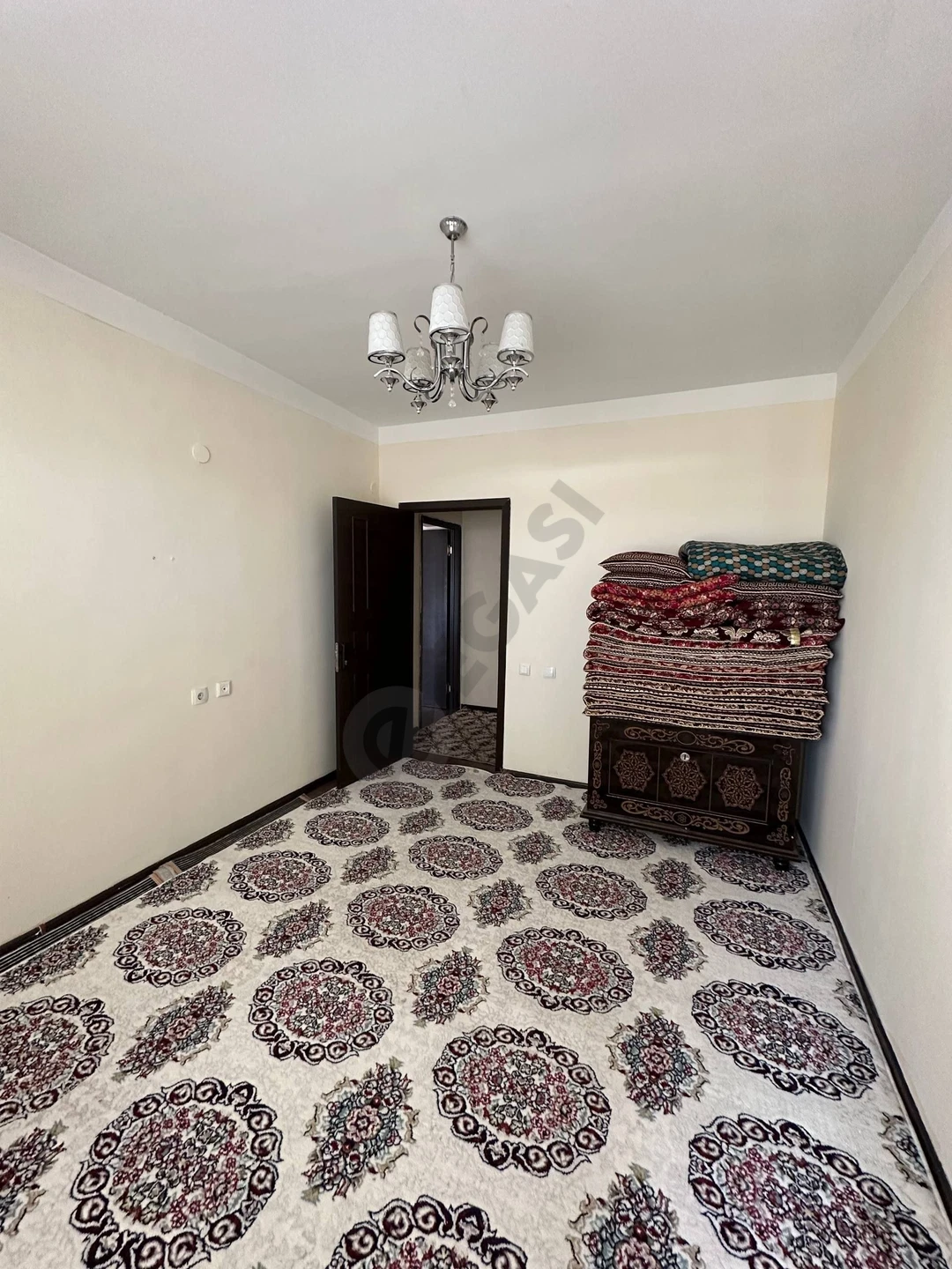 2-room apartment in 7 microdistrict, brick, euro repair - Cover Photo