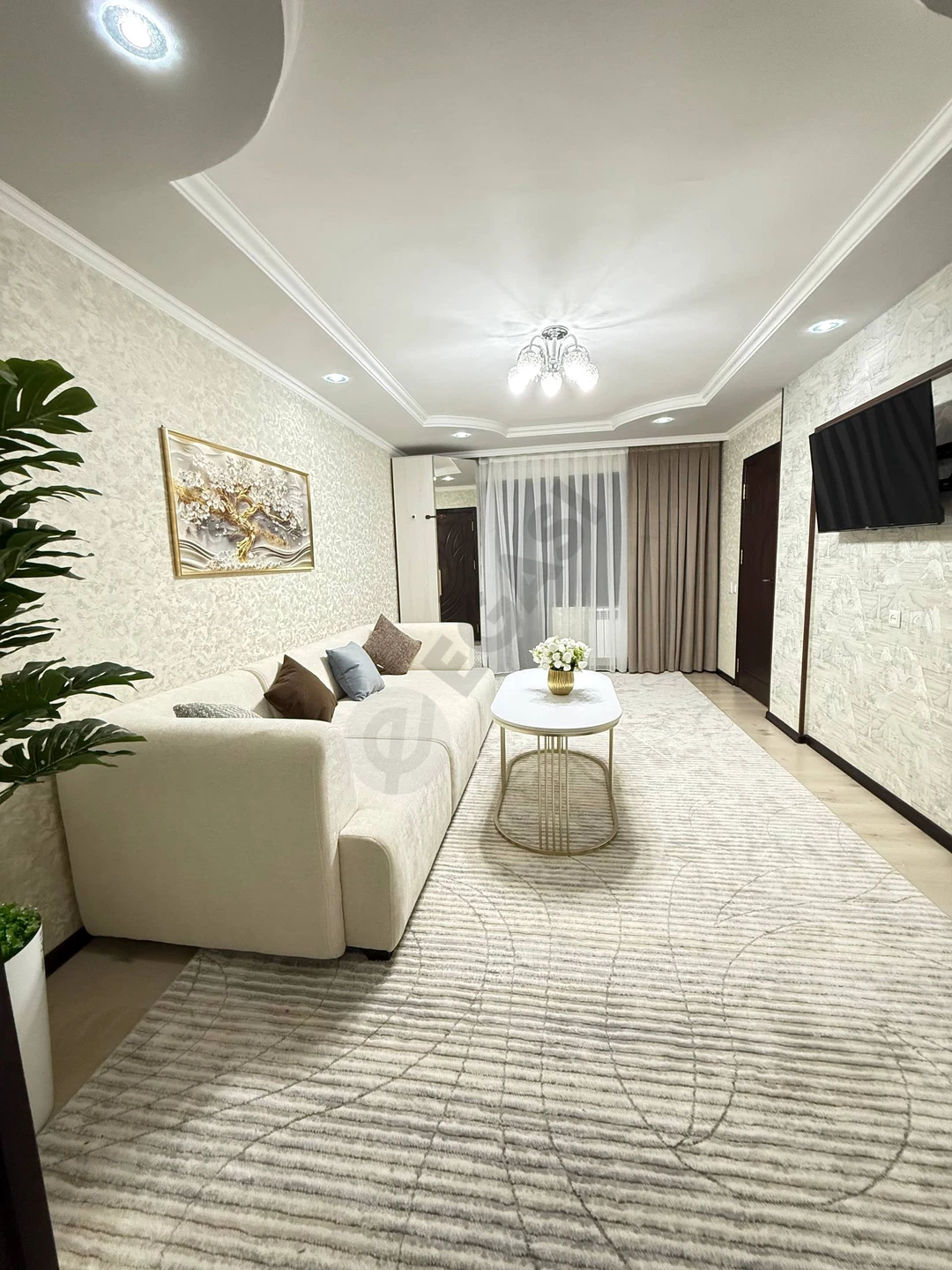 Квартира 2 комнаты, 54м², Чиланзар, Октепа - Cover Photo