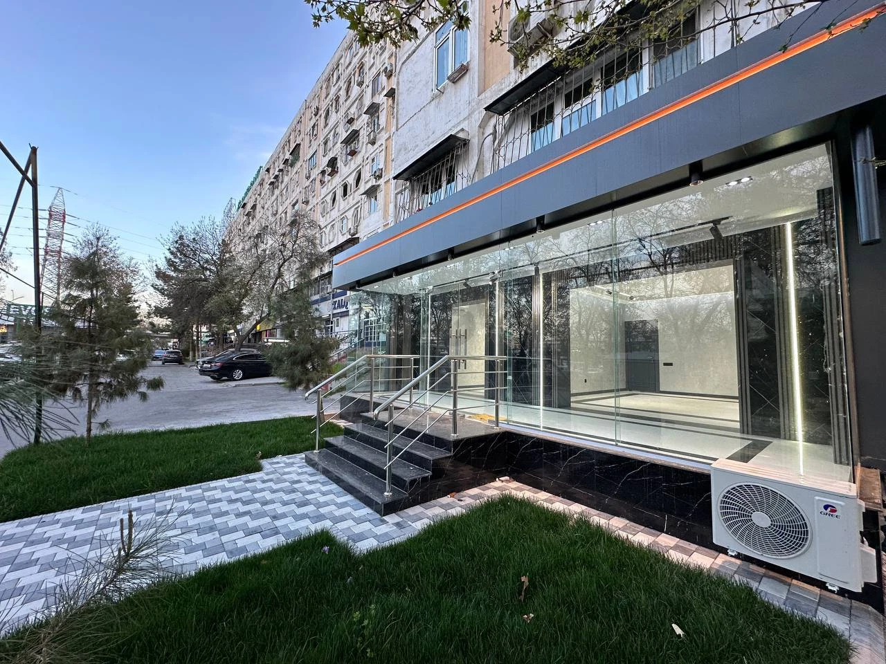 Commercial Property in Yunusabad District - 85m2 - Cover Photo