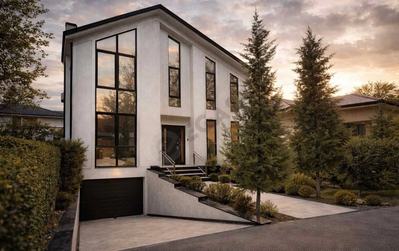 Mirzo Ulugbek rayonida uy, 5 xona, 173 m² - Cover Photo