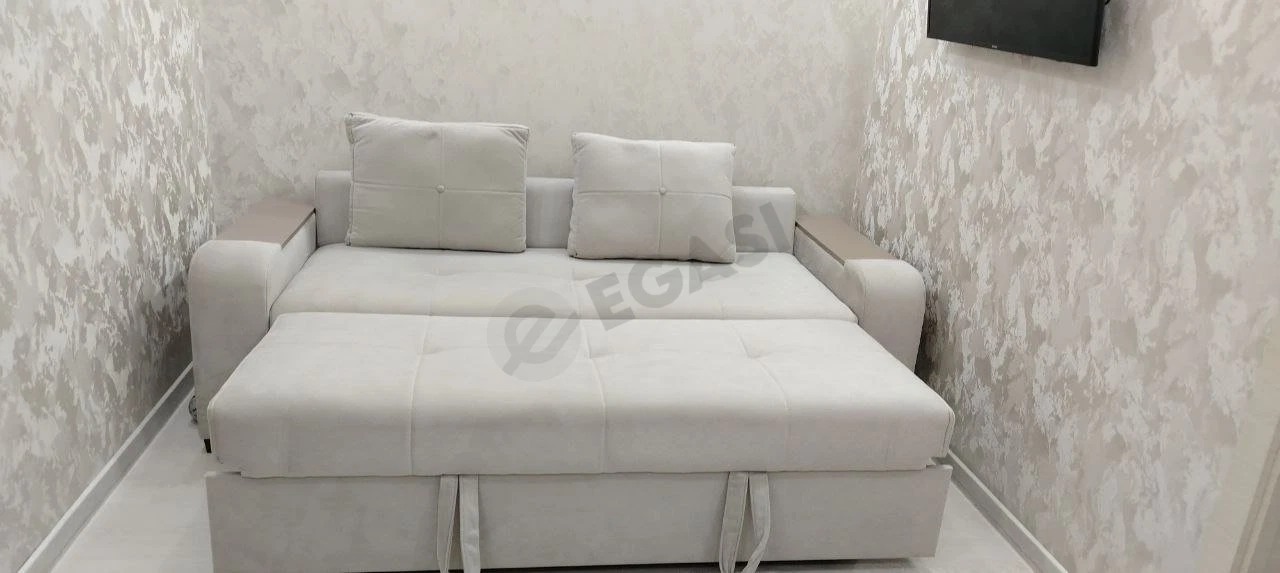 Advertisement - Cover Photo