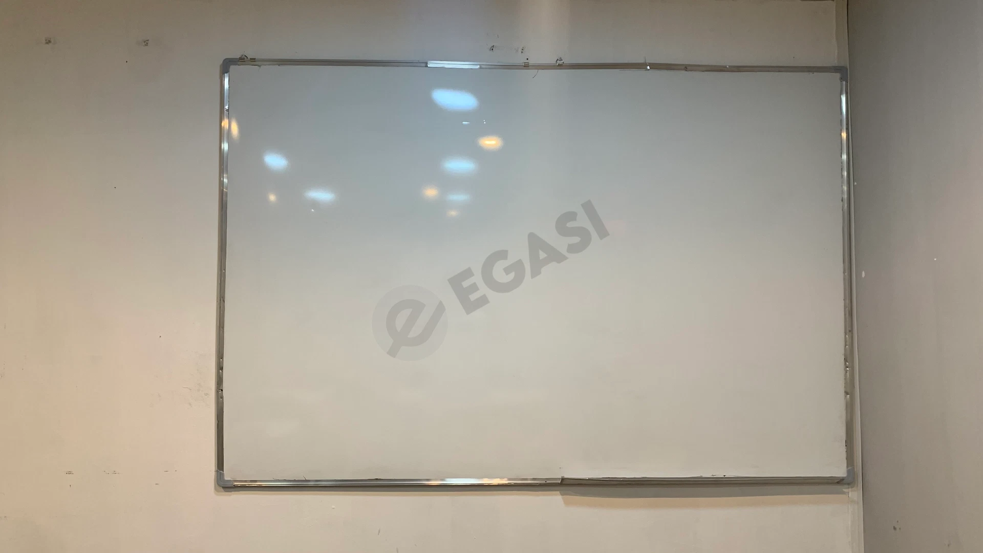 Advertisement - Cover Photo