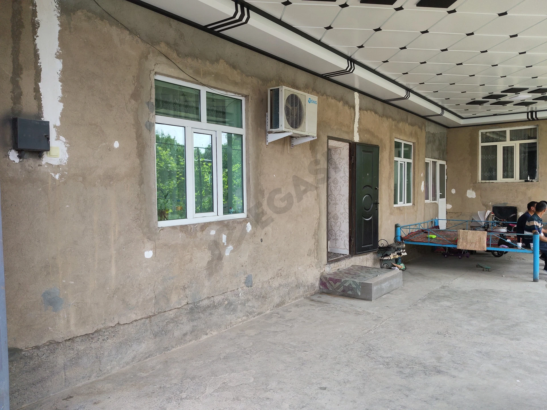 Image 1