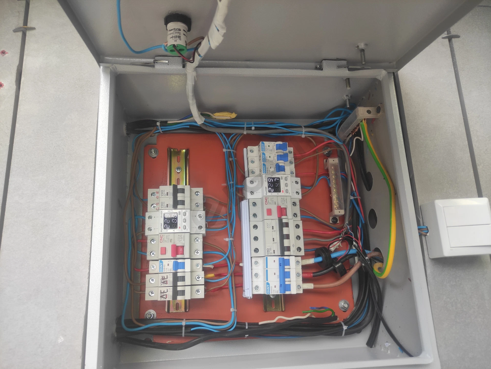 Image 3