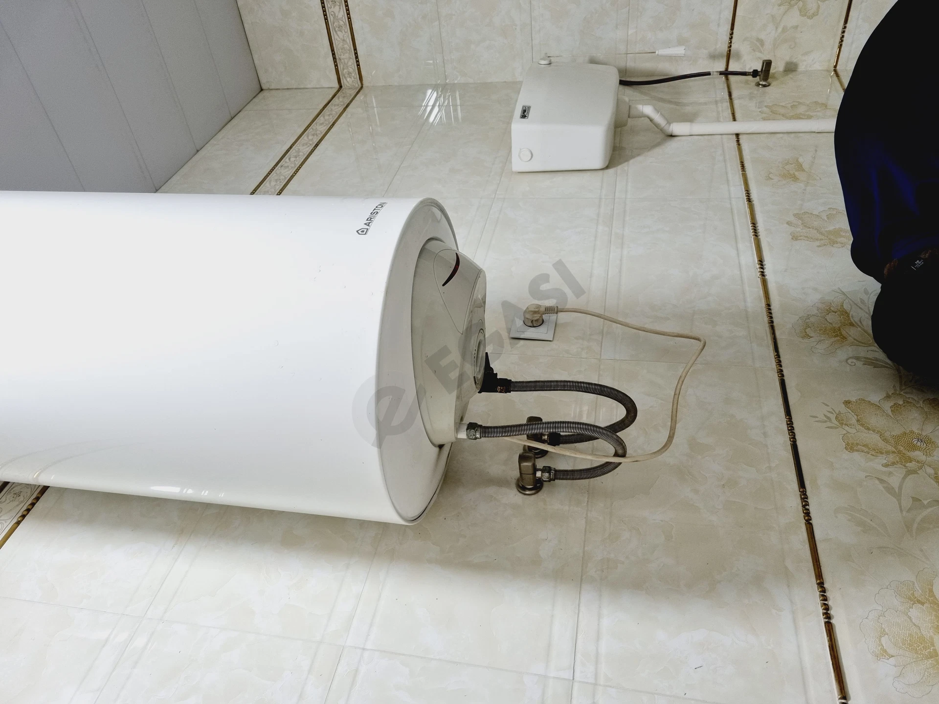 Image 3