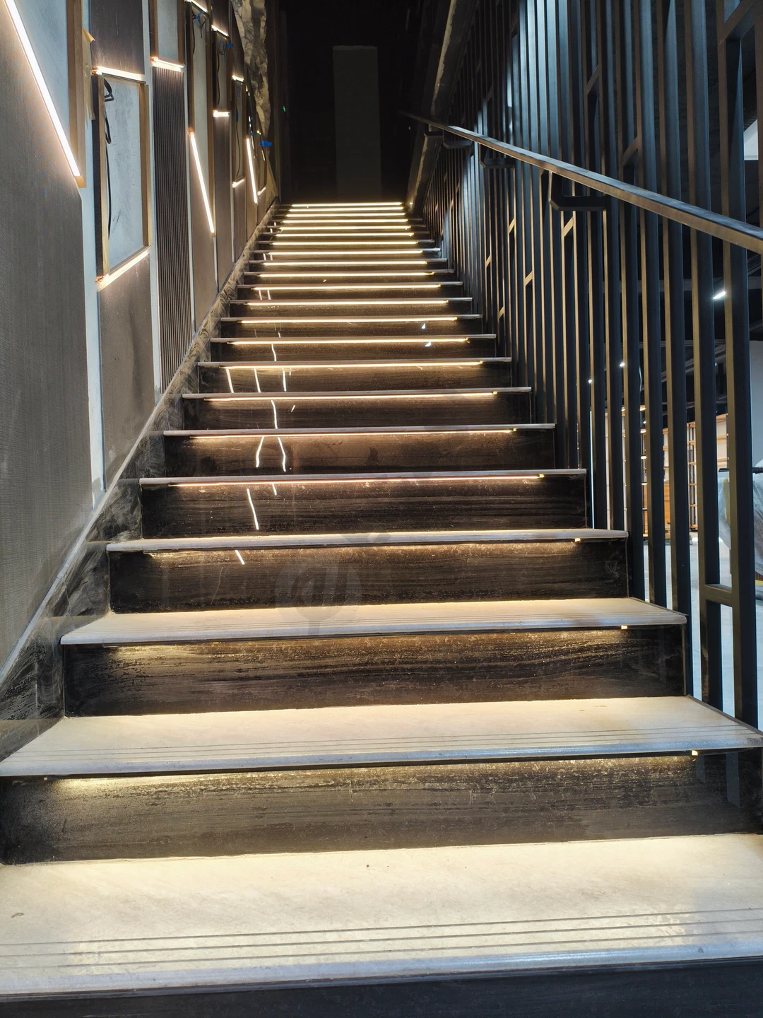 Image 12