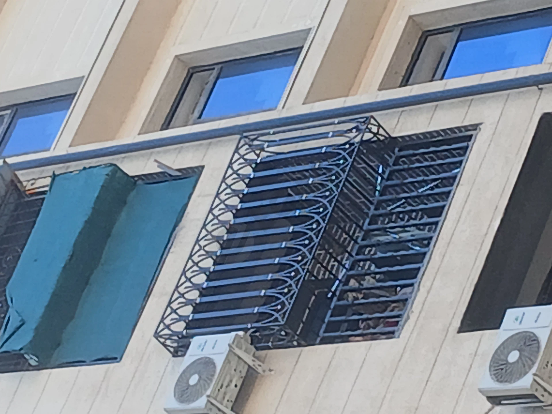 Image 9