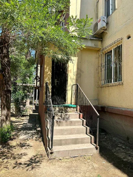 Image 10