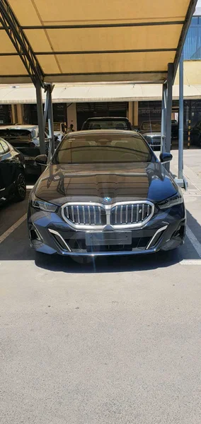 BMW I5 - Cover Photo