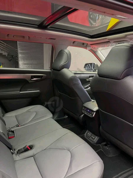 Image 8