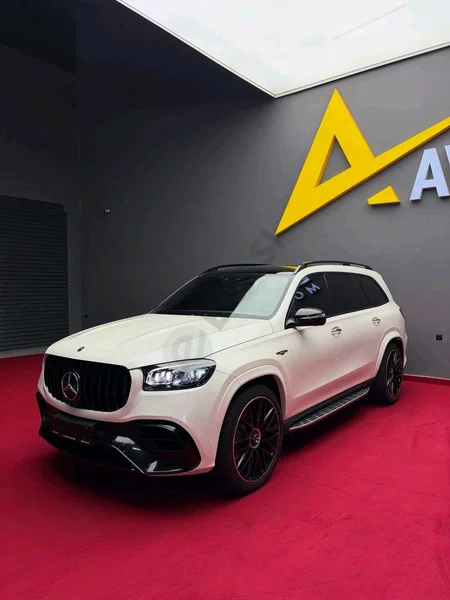 Mercedes benz GLS 450 - Cover Photo