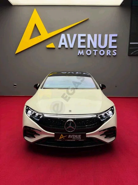 Mercedes benz EQS 450+ - Cover Photo