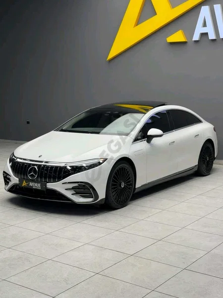 Mercedes benz Eqs 450+ - Cover Photo