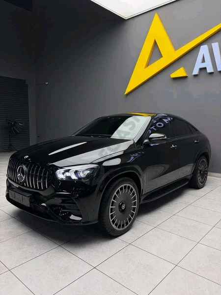 Mercedes benz Gle 53 - Cover Photo