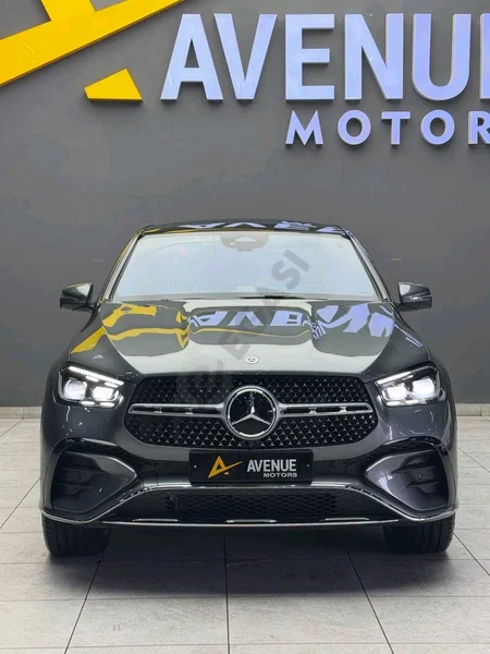 Mercedes benz Gle 450 - Cover Photo