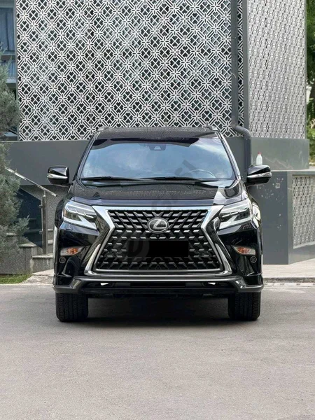 Lexus GX 460 - Cover Photo