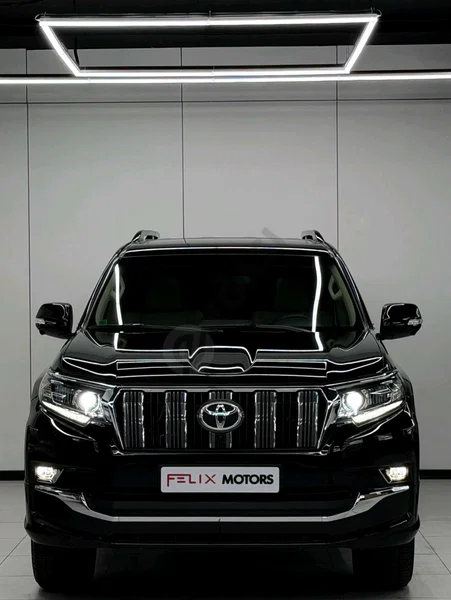 Toyota prado - Cover Photo