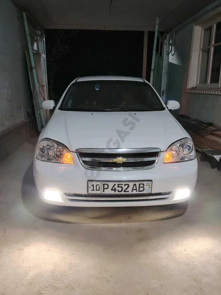 Lacetti 1.8 - Cover Photo