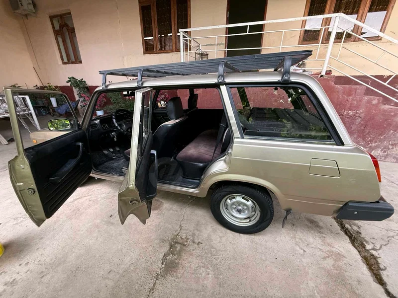 Image 4