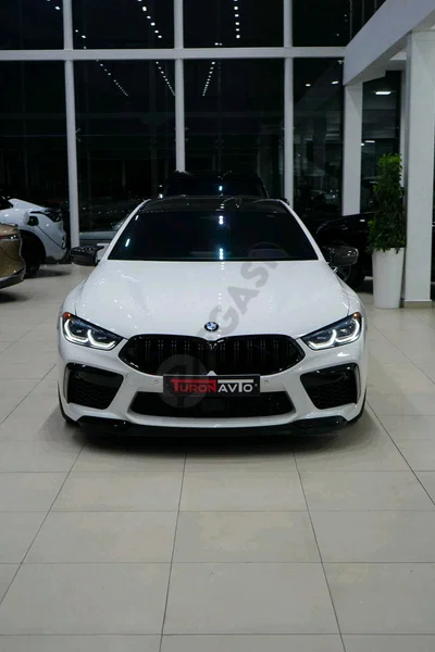 Bmw m850i - Cover Photo