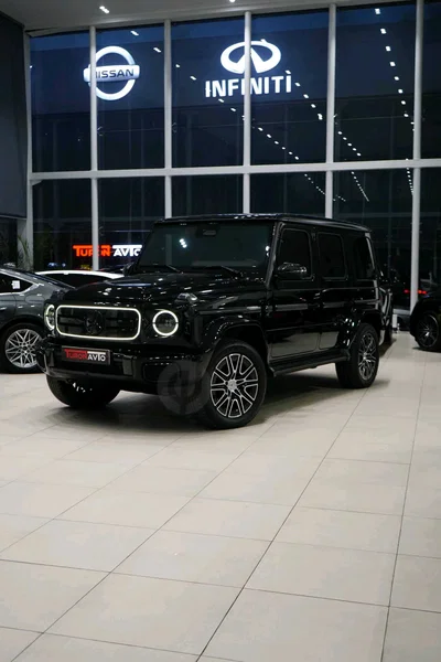 Mercedes benz G580 - Cover Photo