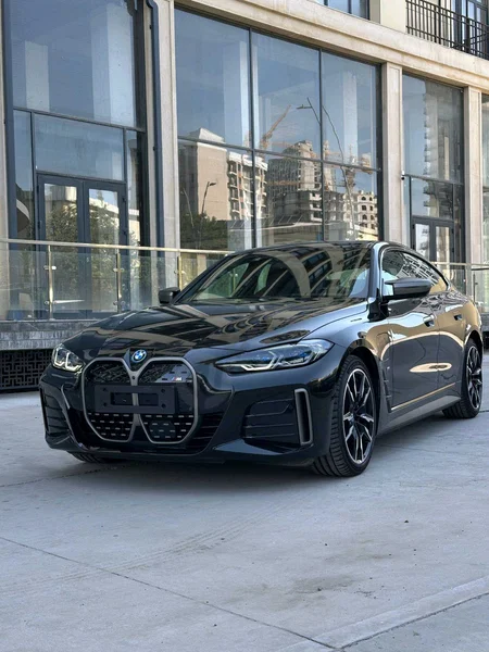 BMW i4 m50 full - Cover Photo