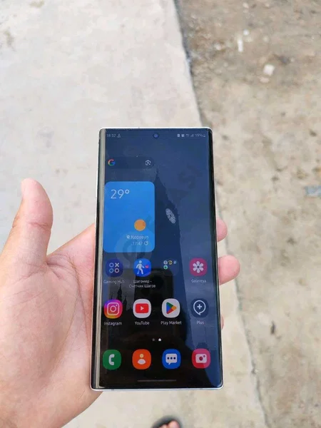 Samsung Galaxy Note 10+ 12/256 Gb - Cover Photo